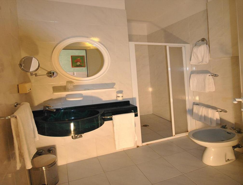 Hotel Prestigio Cesenatico Exteriör bild